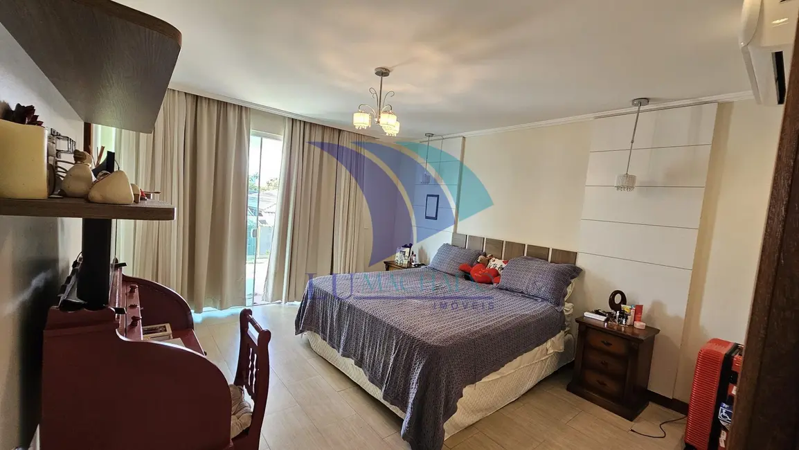Foto 8 de Casa com 3 quartos à venda, 372m2 em Palmeiras, Cabo Frio - RJ