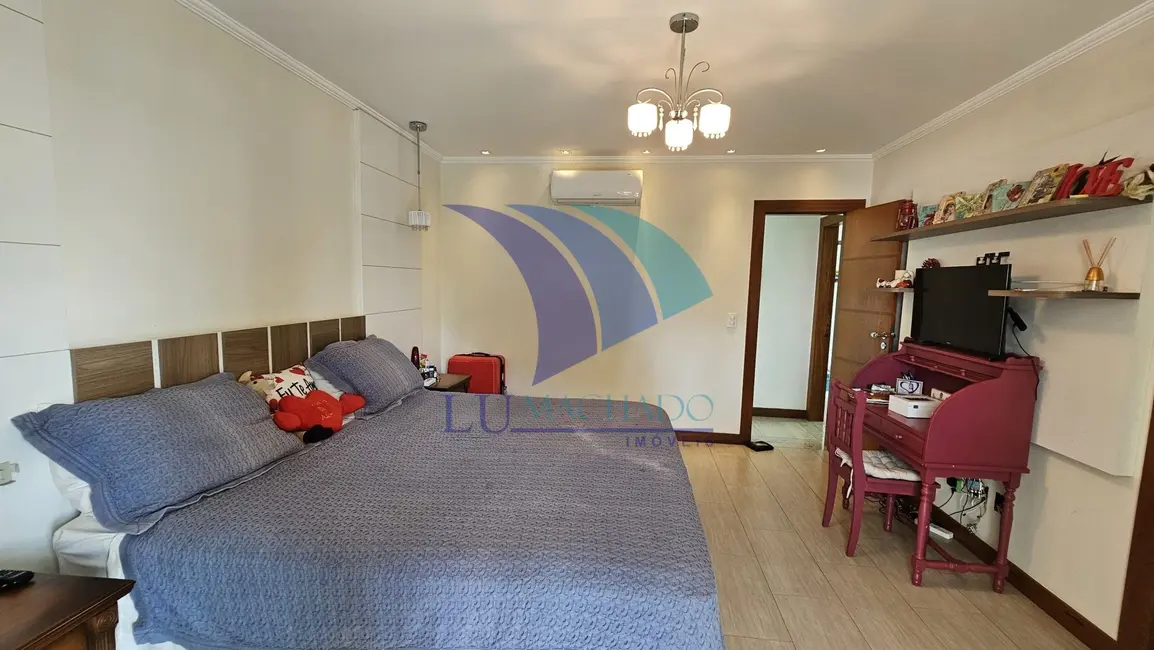 Foto 7 de Casa com 3 quartos à venda, 372m2 em Palmeiras, Cabo Frio - RJ