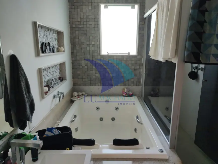 Foto 9 de Casa com 3 quartos à venda, 372m2 em Palmeiras, Cabo Frio - RJ