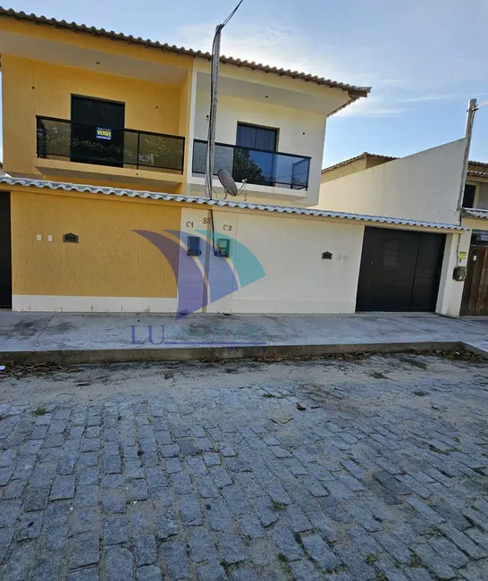 Foto 1 de Casa com 4 quartos à venda, 165m2 em Foguete, Cabo Frio - RJ