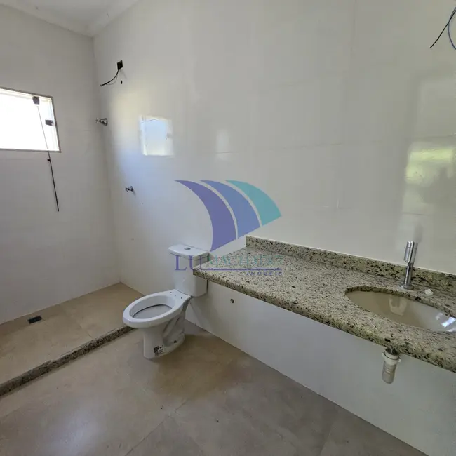 Foto 5 de Casa com 4 quartos à venda, 165m2 em Foguete, Cabo Frio - RJ