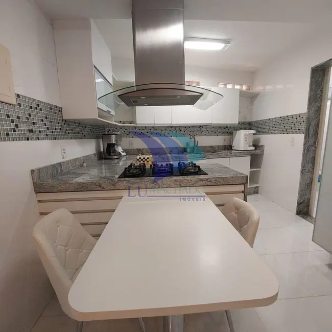 Casa com 3 quartos à venda, 200m2 em Sao Pedro Da Aldeia - RJ - imagem 9 Foto 9 de Casa com 3 quartos à venda, 200m2 em Sao Pedro Da Aldeia - RJ