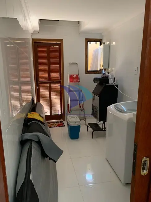 Foto 2 de Casa com 3 quartos à venda, 350m2 em Ogiva, Cabo Frio - RJ