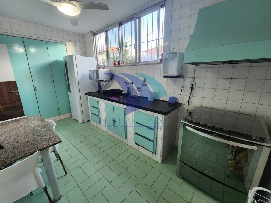 Foto 9 de Casa com 6 quartos à venda, 200m2 em Portinho, Cabo Frio - RJ