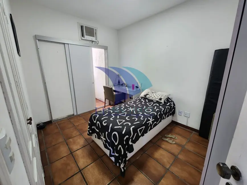 Foto 9 de Apartamento com 3 quartos à venda, 135m2 em Algodoal, Cabo Frio - RJ
