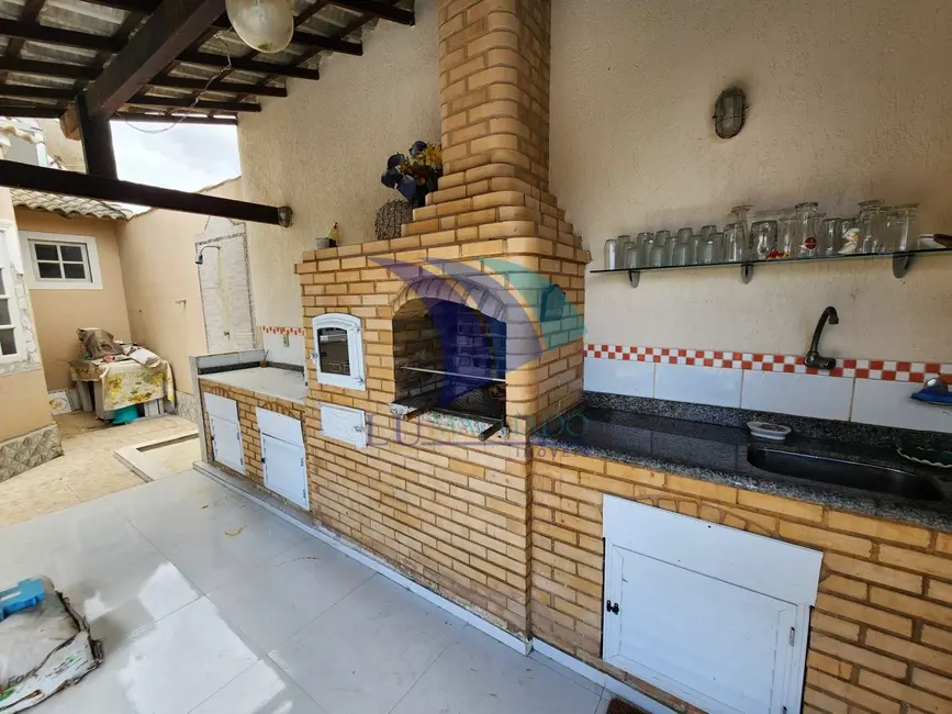 Foto 1 de Casa com 4 quartos à venda, 200m2 em Ogiva, Cabo Frio - RJ