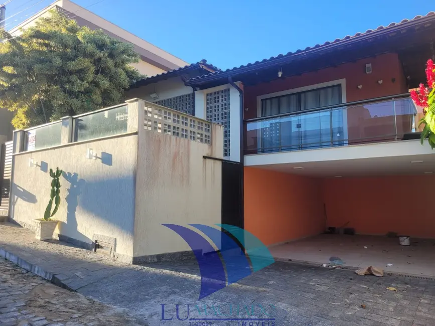 Foto 2 de Casa com 3 quartos à venda, 120m2 em Ogiva, Cabo Frio - RJ