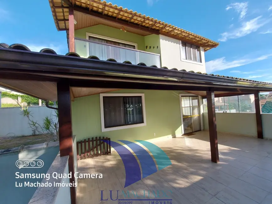 Foto 1 de Casa de Condomínio com 4 quartos à venda, 120m2 em Ogiva, Cabo Frio - RJ