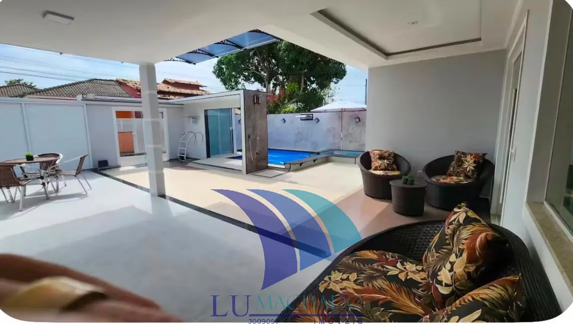 Foto 2 de Casa de Condomínio com 4 quartos à venda, 300m2 em Ogiva, Cabo Frio - RJ