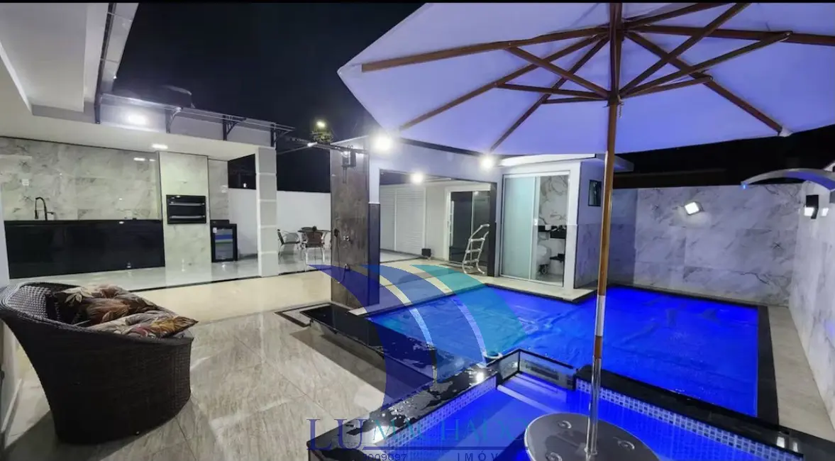 Foto 1 de Casa de Condomínio com 4 quartos à venda, 300m2 em Ogiva, Cabo Frio - RJ