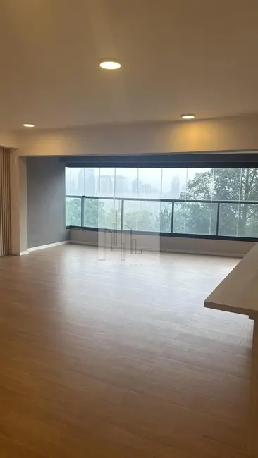 Apartamento com 3 quartos à venda, 123m2 em Barueri - SP - imagem 1 Foto 1 de Apartamento com 3 quartos à venda, 123m2 em Barueri - SP