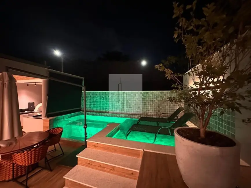 Casa de Condomínio com 3 quartos à venda, 200m2 em Tamboré, Santana De Parnaiba - SP - imagem 9 Foto 9 de Casa de Condomínio com 3 quartos à venda, 200m2 em Tamboré, Santana De Parnaiba - SP