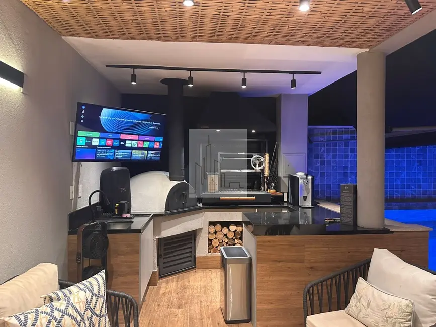 Casa de Condomínio com 3 quartos à venda, 200m2 em Tamboré, Santana De Parnaiba - SP - imagem 3 Foto 3 de Casa de Condomínio com 3 quartos à venda, 200m2 em Tamboré, Santana De Parnaiba - SP
