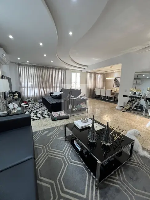 Foto 4 de Casa com 4 quartos à venda, 310m2 em Alphaville Residencial Um, Barueri - SP