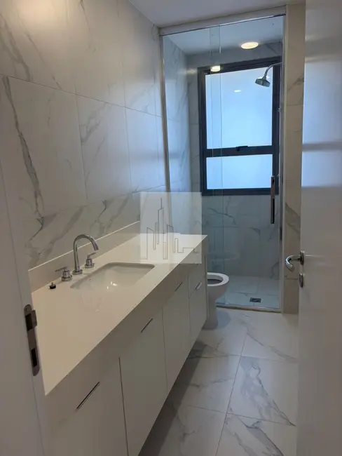 Foto 6 de Apartamento com 3 quartos à venda, 175m2 em Sítio Tamboré Alphaville, Barueri - SP
