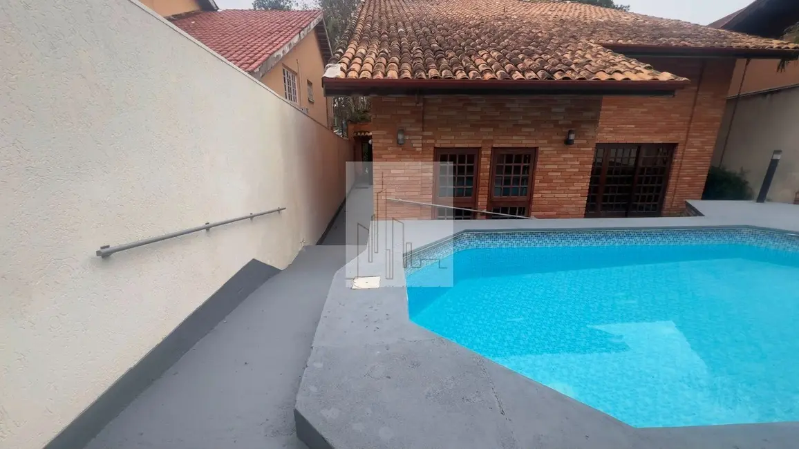 Foto 4 de Casa de Condomínio com 4 quartos para alugar, 309m2 em Alphaville, Santana De Parnaiba - SP