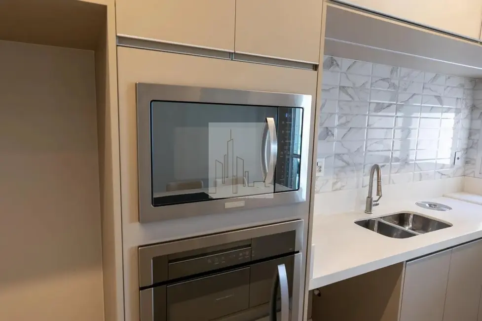 Foto 6 de Apartamento com 3 quartos para alugar, 200m2 em Alphaville Empresarial, Barueri - SP