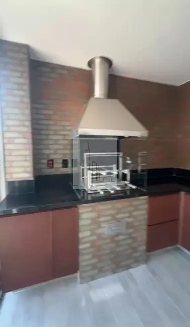 Casa de Condomínio com 3 quartos para alugar, 200m2 em Tamboré, Santana De Parnaiba - SP - imagem 9 Foto 9 de Casa de Condomínio com 3 quartos para alugar, 200m2 em Tamboré, Santana De Parnaiba - SP