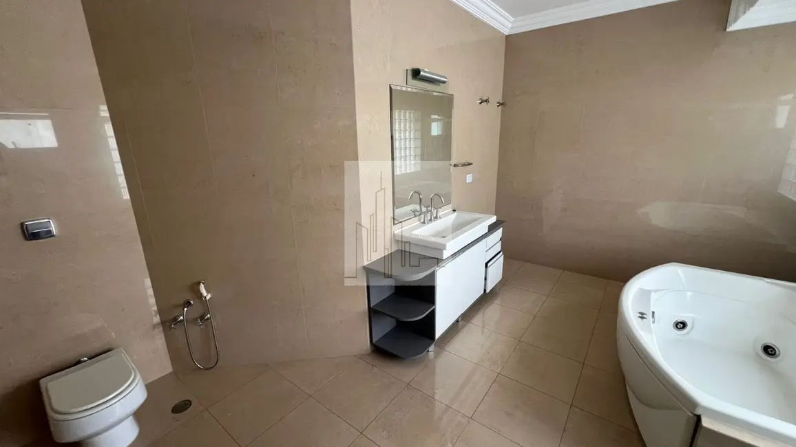 Foto 9 de Casa de Condomínio com 4 quartos para alugar, 450m2 em Tamboré, Santana De Parnaiba - SP