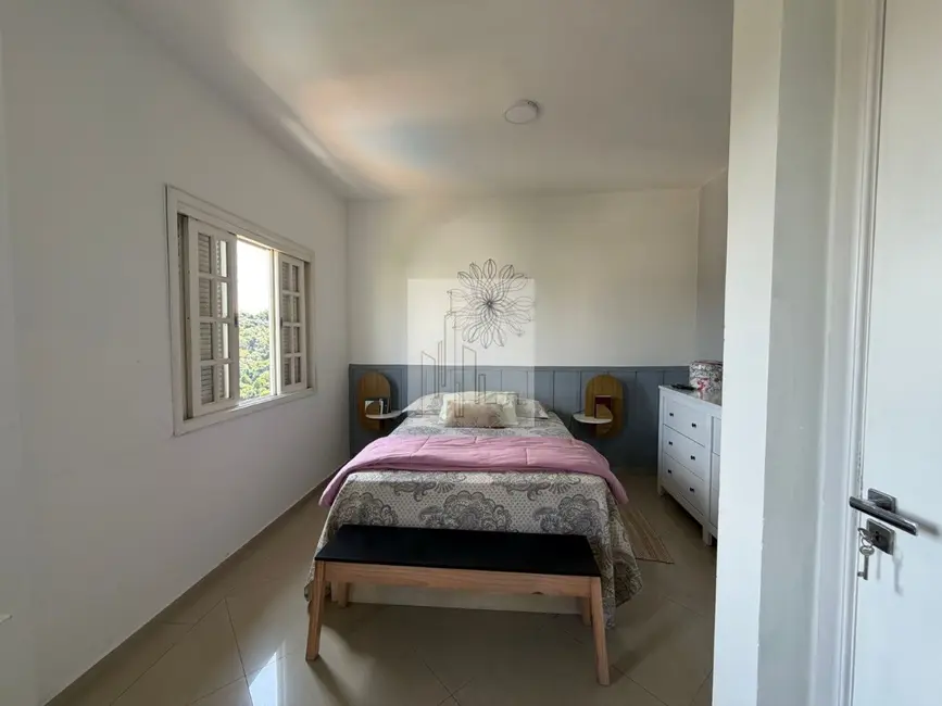 Casa de Condomínio com 4 quartos à venda, 227m2 em Alphaville, Santana De Parnaiba - SP - imagem 8 Foto 8 de Casa de Condomínio com 4 quartos à venda, 227m2 em Alphaville, Santana De Parnaiba - SP