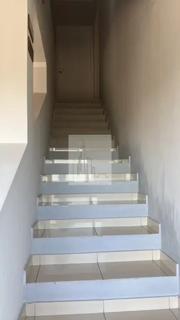 Casa de Condomínio com 4 quartos à venda, 227m2 em Alphaville, Santana De Parnaiba - SP - imagem 4 Foto 4 de Casa de Condomínio com 4 quartos à venda, 227m2 em Alphaville, Santana De Parnaiba - SP