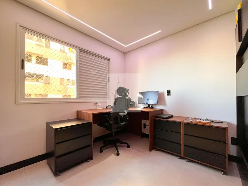 Foto 2 de Apartamento com 2 quartos à venda, 160m2 em Barueri - SP