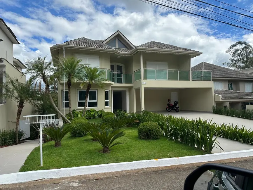 Casa de Condomínio com 5 quartos à venda, 970m2 em Tamboré, Santana De Parnaiba - SP - imagem 2 Foto 2 de Casa de Condomínio com 5 quartos à venda, 970m2 em Tamboré, Santana De Parnaiba - SP