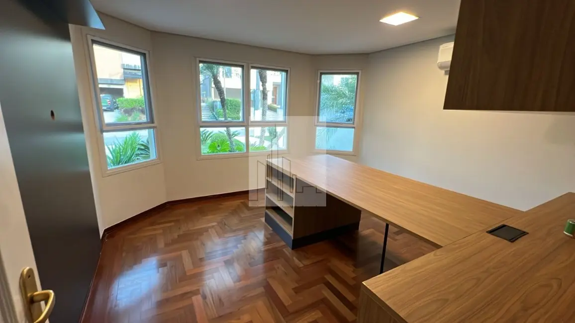 Casa de Condomínio com 5 quartos à venda, 970m2 em Tamboré, Santana De Parnaiba - SP - imagem 7 Foto 7 de Casa de Condomínio com 5 quartos à venda, 970m2 em Tamboré, Santana De Parnaiba - SP
