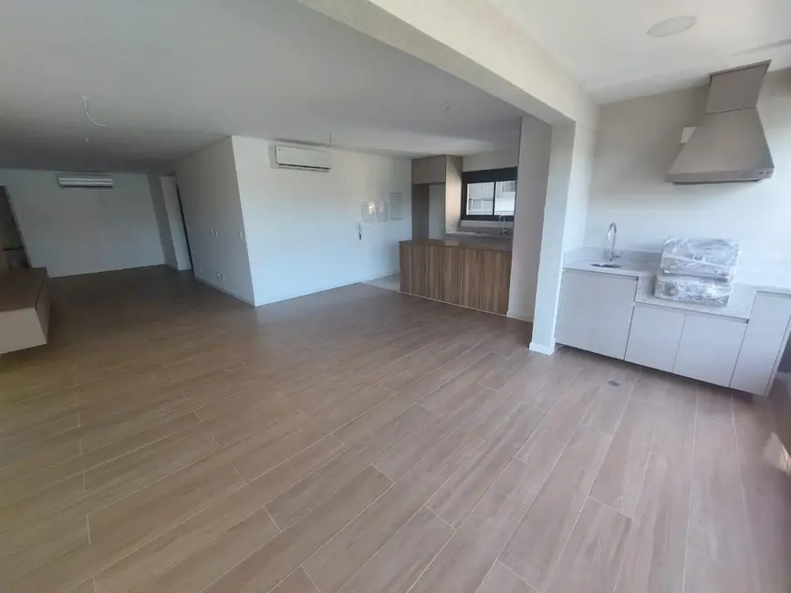 Foto 2 de Apartamento com 2 quartos para alugar, 123m2 em Barueri - SP