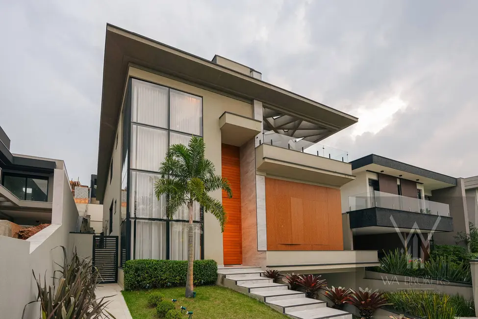 Casa com 4 quartos à venda, 454m2 em Alphaville, Santana De Parnaiba - SP - imagem 2 Foto 2 de Casa com 4 quartos à venda, 454m2 em Alphaville, Santana De Parnaiba - SP