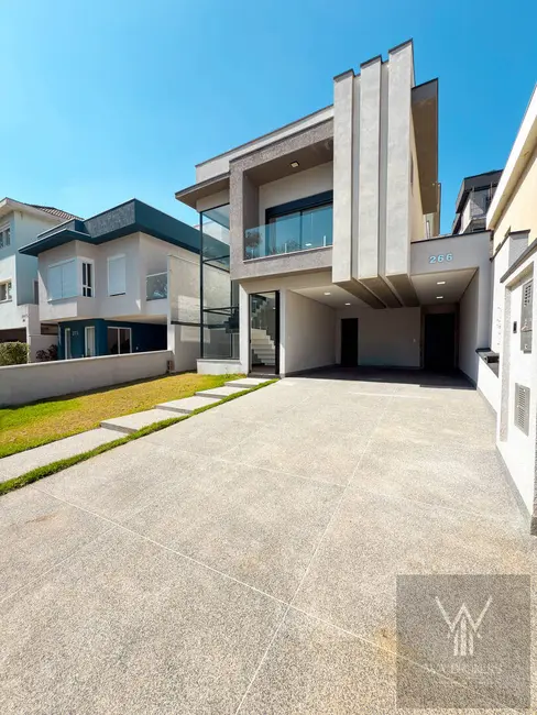 Foto 8 de Casa com 4 quartos à venda, 260m2 em Suru, Santana De Parnaiba - SP
