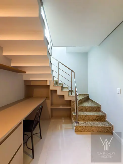 Foto 8 de Casa com 4 quartos à venda, 180m2 em Suru, Santana De Parnaiba - SP