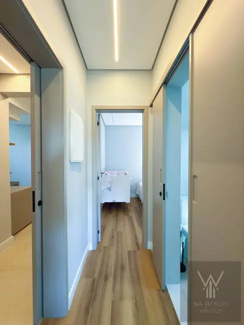 Foto 6 de Casa com 4 quartos à venda, 180m2 em Suru, Santana De Parnaiba - SP