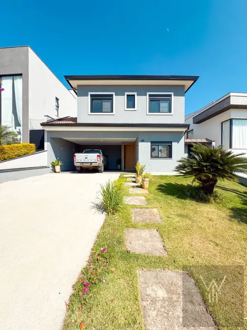 Foto 1 de Casa com 4 quartos à venda, 180m2 em Suru, Santana De Parnaiba - SP