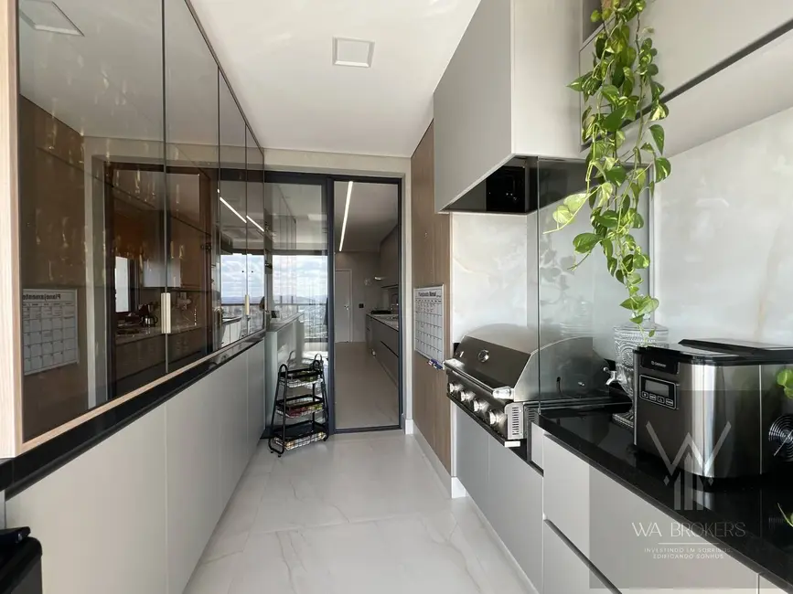 Apartamento com 4 quartos à venda, 344m2 em Alphaville Industrial, Barueri - SP - imagem 3 Foto 3 de Apartamento com 4 quartos à venda, 344m2 em Alphaville Industrial, Barueri - SP