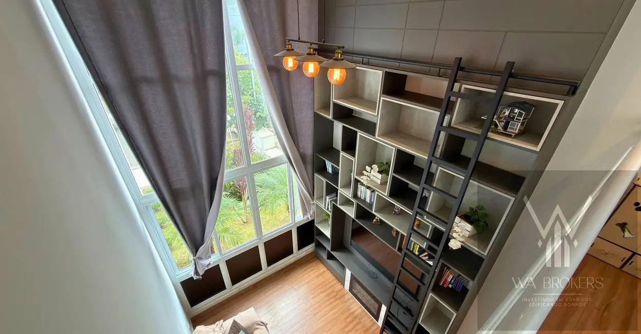 Foto 1 de Casa com 3 quartos à venda, 250m2 em Suru, Santana De Parnaiba - SP