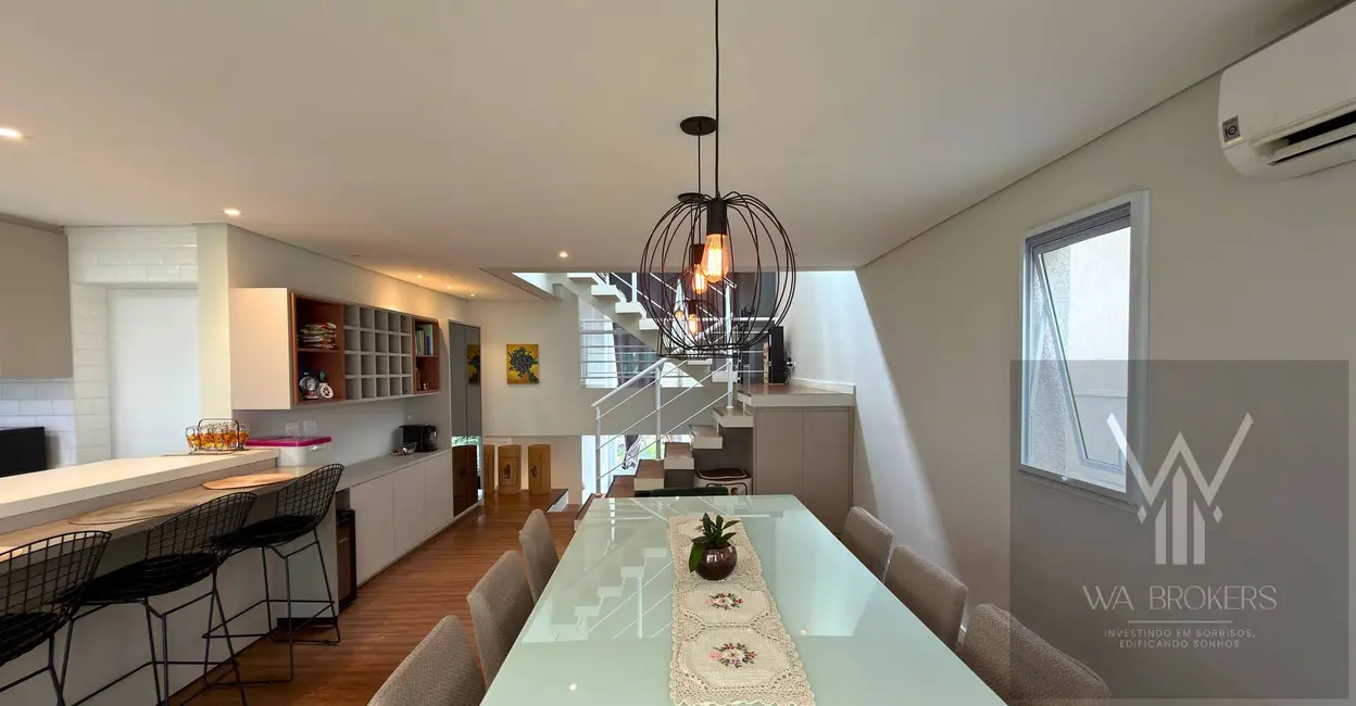 Foto 7 de Casa com 3 quartos à venda, 250m2 em Suru, Santana De Parnaiba - SP