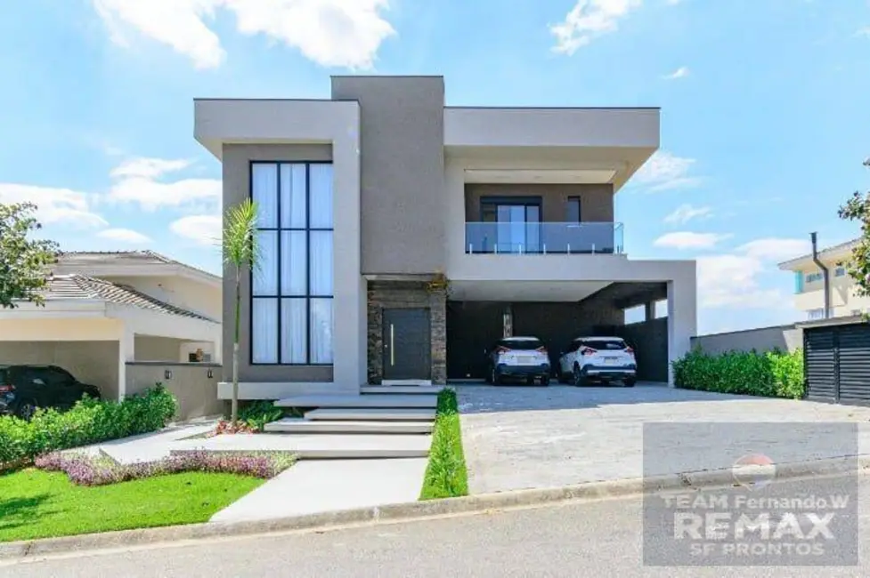 Casa com 4 quartos à venda, 580m2 em Jandira - SP - imagem 2 Foto 2 de Casa com 4 quartos à venda, 580m2 em Jandira - SP