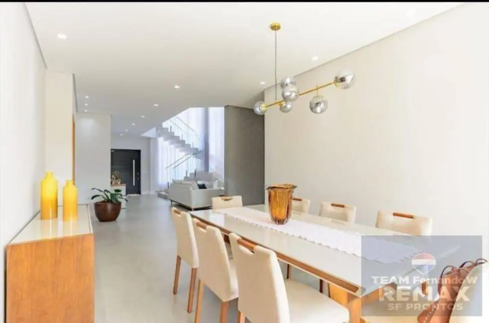 Casa com 4 quartos à venda, 580m2 em Jandira - SP - imagem 7 Foto 7 de Casa com 4 quartos à venda, 580m2 em Jandira - SP