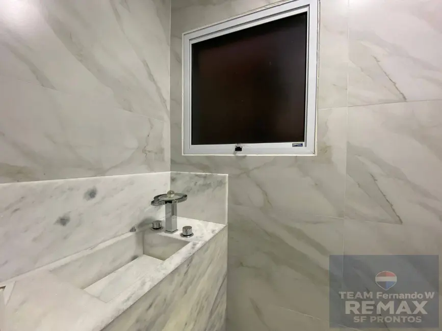 Foto 4 de Casa com 4 quartos à venda, 360m2 em Santana De Parnaiba - SP