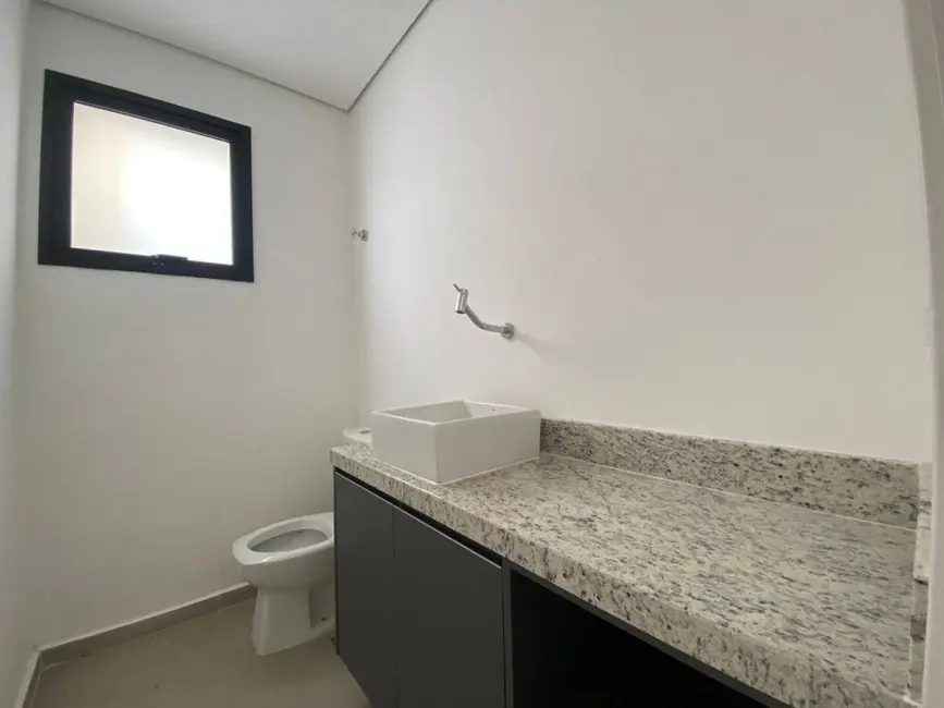 Casa com 4 quartos à venda, 214m2 em Santana De Parnaiba - SP - imagem 6 Foto 6 de Casa com 4 quartos à venda, 214m2 em Santana De Parnaiba - SP