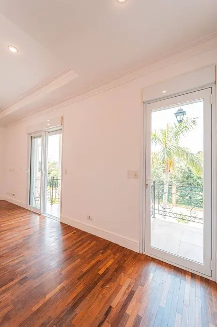 Casa com 5 quartos à venda, 780m2 em Alphaville, Santana De Parnaiba - SP - imagem 7 Foto 7 de Casa com 5 quartos à venda, 780m2 em Alphaville, Santana De Parnaiba - SP