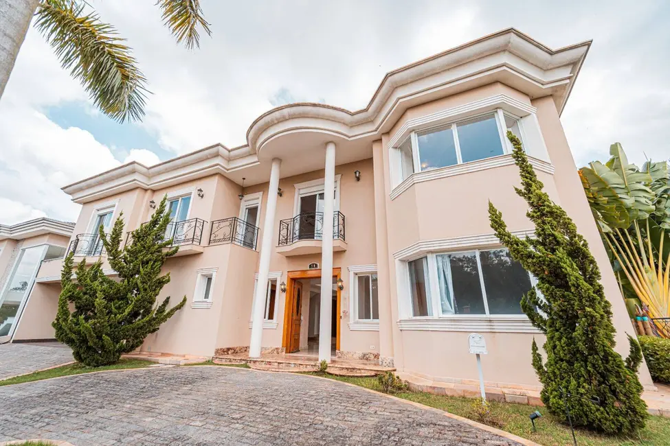 Casa com 5 quartos à venda, 780m2 em Alphaville, Santana De Parnaiba - SP - imagem 4 Foto 4 de Casa com 5 quartos à venda, 780m2 em Alphaville, Santana De Parnaiba - SP