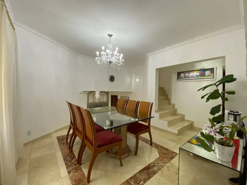 Foto 7 de Casa com 3 quartos à venda, 300m2 em Santana De Parnaiba - SP