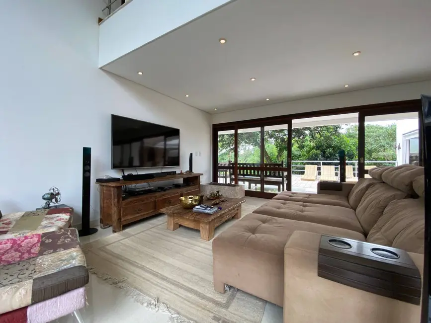 Foto 4 de Casa com 4 quartos à venda, 550m2 em Nova Higienópolis, Jandira - SP