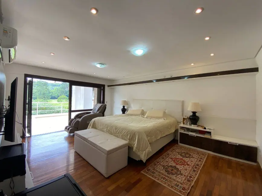 Foto 6 de Casa com 4 quartos à venda, 550m2 em Nova Higienópolis, Jandira - SP