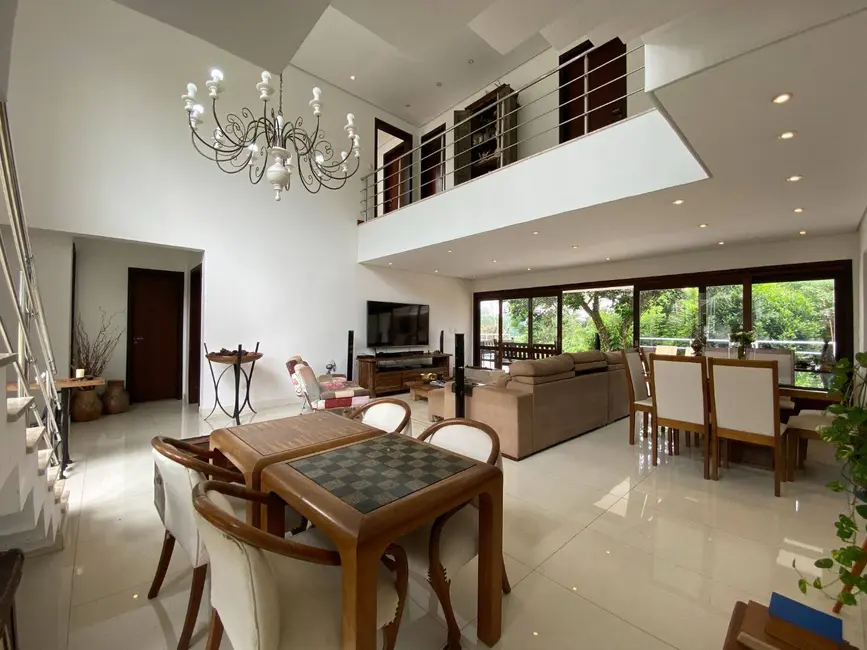 Foto 3 de Casa com 4 quartos à venda, 550m2 em Nova Higienópolis, Jandira - SP