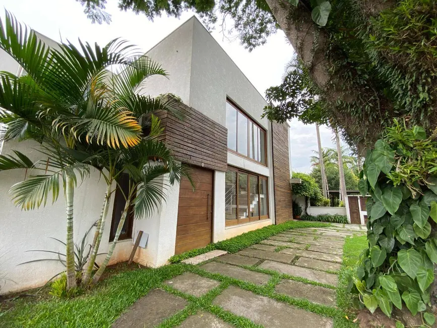 Foto 1 de Casa com 4 quartos à venda, 550m2 em Nova Higienópolis, Jandira - SP