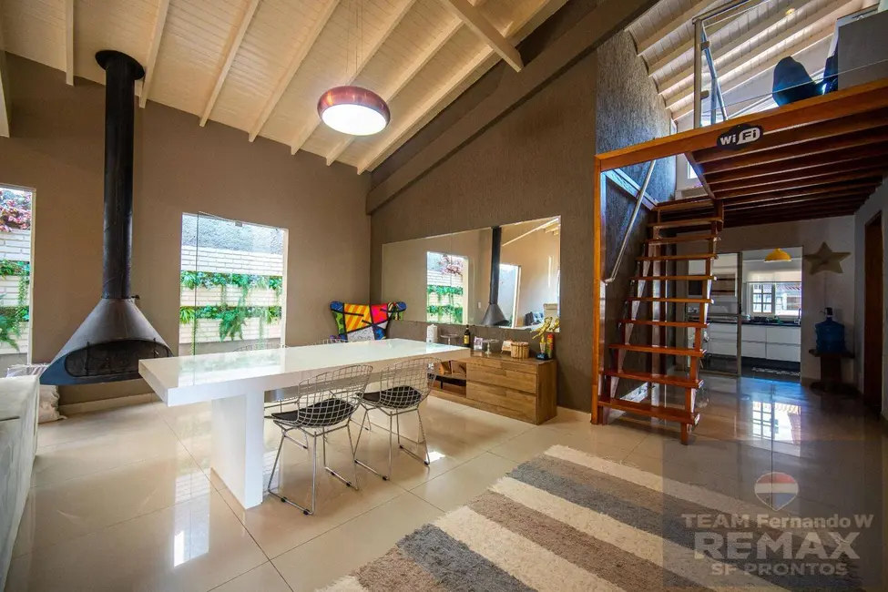 Foto 3 de Casa com 3 quartos à venda, 231m2 em Vargem Grande Paulista - SP
