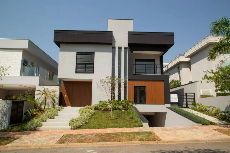 Casa com 5 quartos à venda, 525m2 em Santana De Parnaiba - SP - imagem 2 Foto 2 de Casa com 5 quartos à venda, 525m2 em Santana De Parnaiba - SP